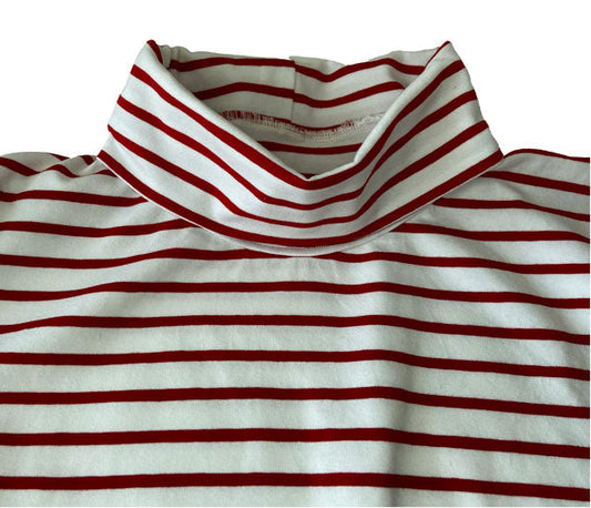 Tuto Débutant : Comment Ajouter un Col Roulé à un T-shirt Facilement