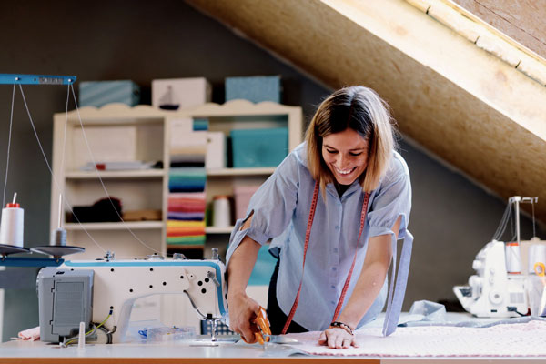 Quelles aiguilles choisir pour votre surjeteuse industrielles ?