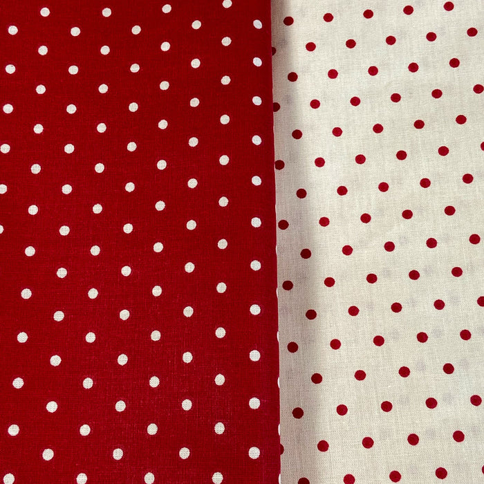 Tissu coton beige imprimé pois rouges, 25cm