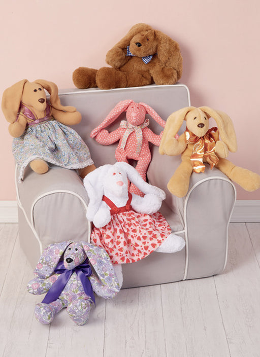 Patron peluches, lapins et robes, McCall's 8270