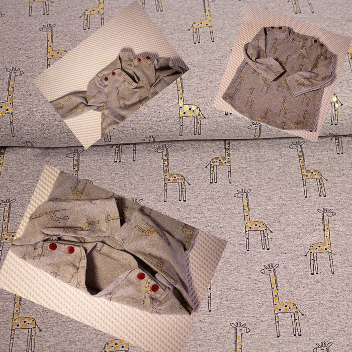Tissu jersey pour enfants, gris clair, avec girafes