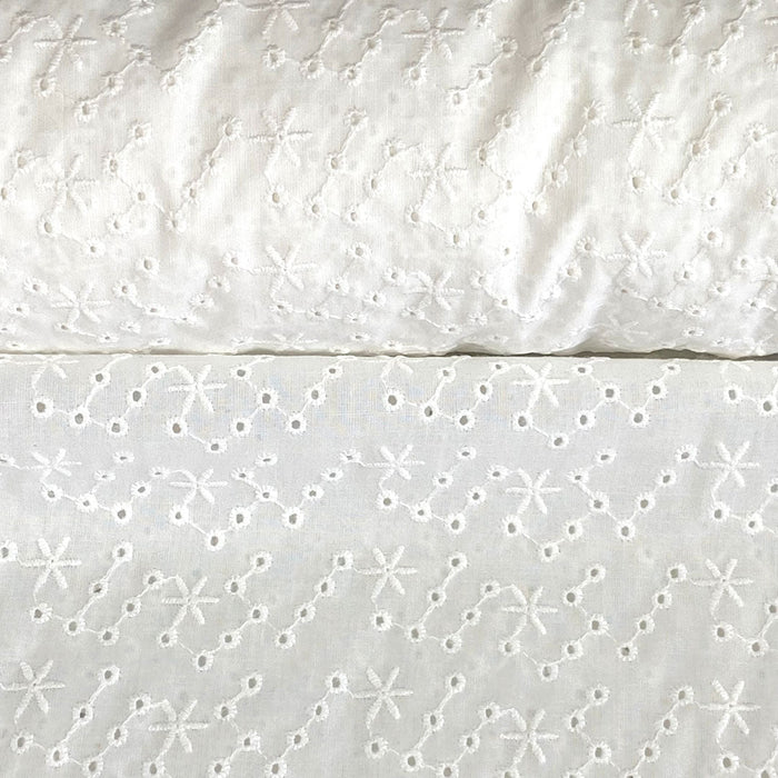 Tissu coton brodé blanc motifs étoile abstraits, 50cm, made in France, tissu Domotex