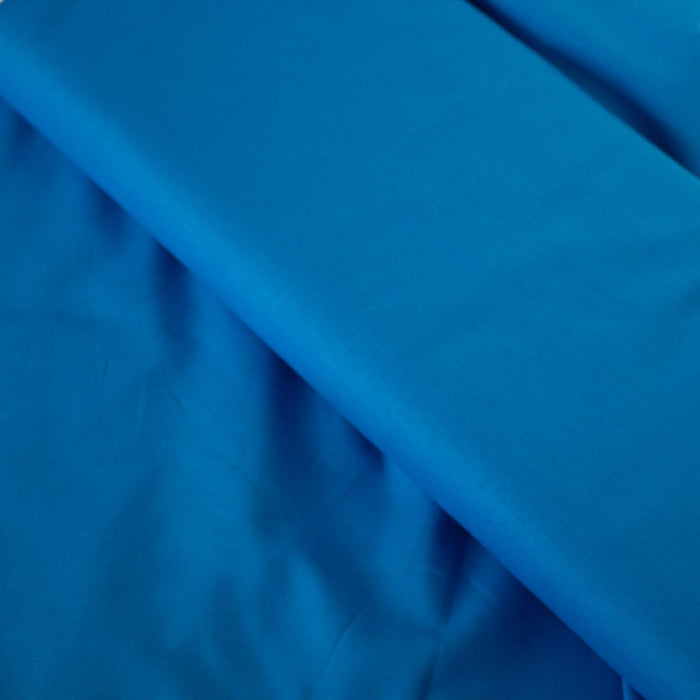 Tissu coton uni bleu ciel, Free Spirit, Designer Essentials