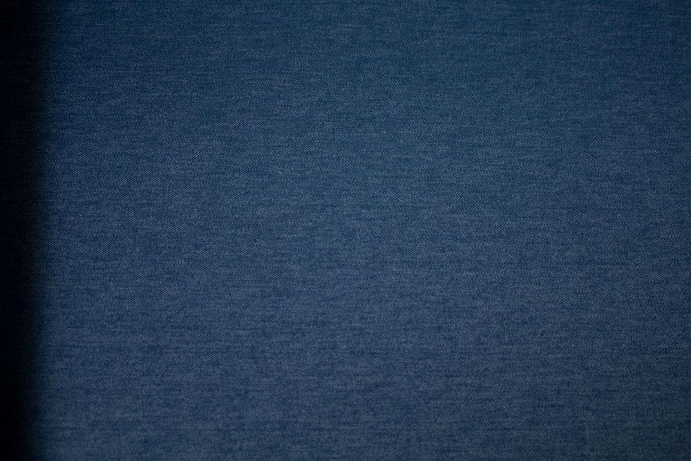 Tissu denim bleu pour jupes et pantalons