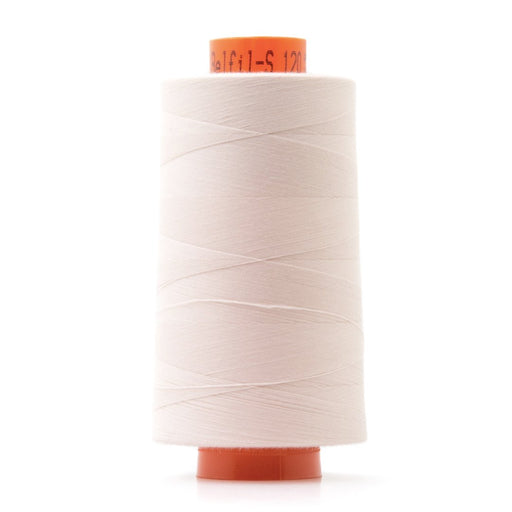 Bobine de fil polyester 5000m Belfil, cône surjeteuse rose col 600